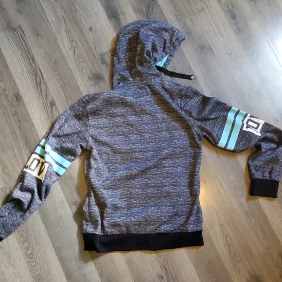 Thrill 94 Juniors xl hoodie - Picture 4 of 4